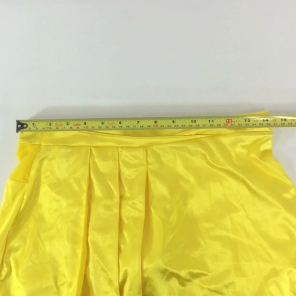 3/$30! Wilson Elysees Yellow Women’s Tennis Skort Skirt Size XS Lined NWT - Picture 8 of 8